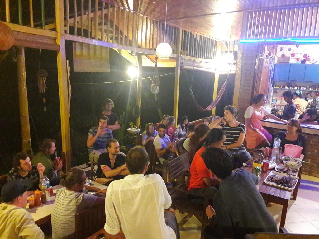 Olala Café&Bungalows Sabang  Exterior foto