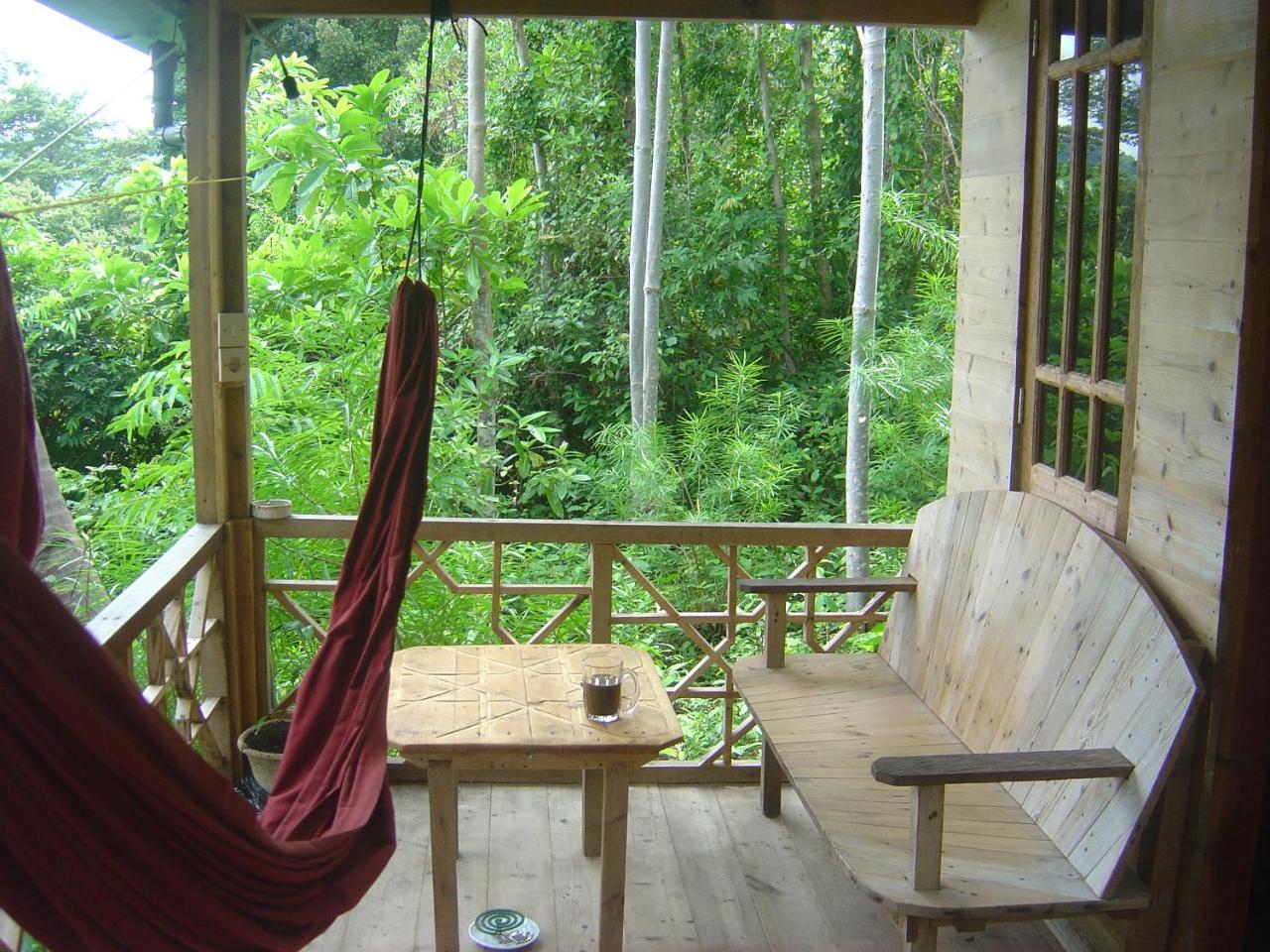 Olala Café&Bungalows Sabang  Exterior foto